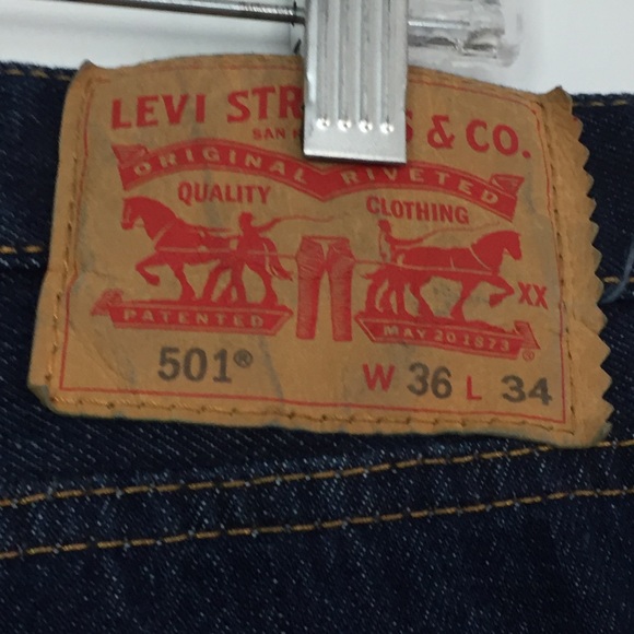 Levi's 501xx ButtonFly Dark wash Blue Jeans - Picture 5 of 12